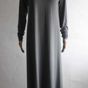 grey abaya